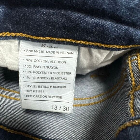 Kancan Womens High Rise Frayed Straight Jeans Size 13/30 NEW - Picture 5 of 6